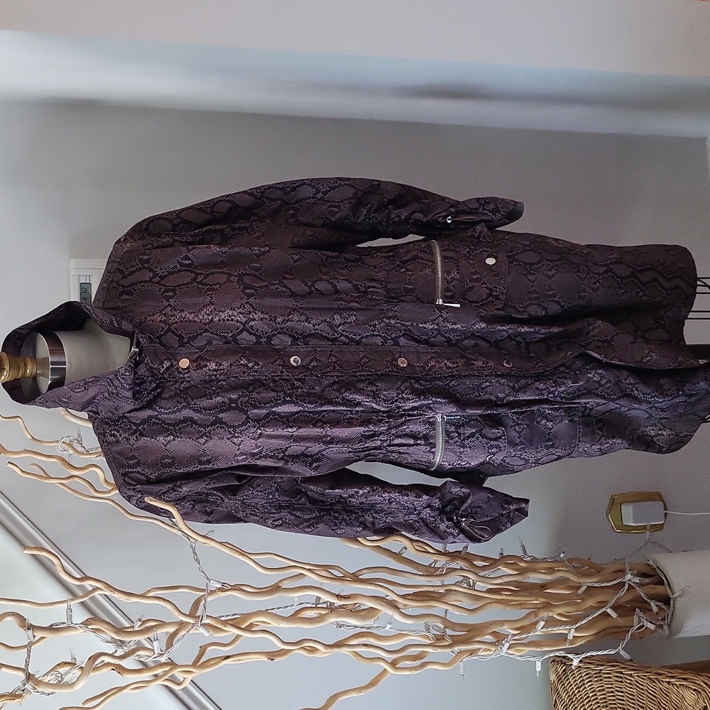 MIcheal Kors trench coat